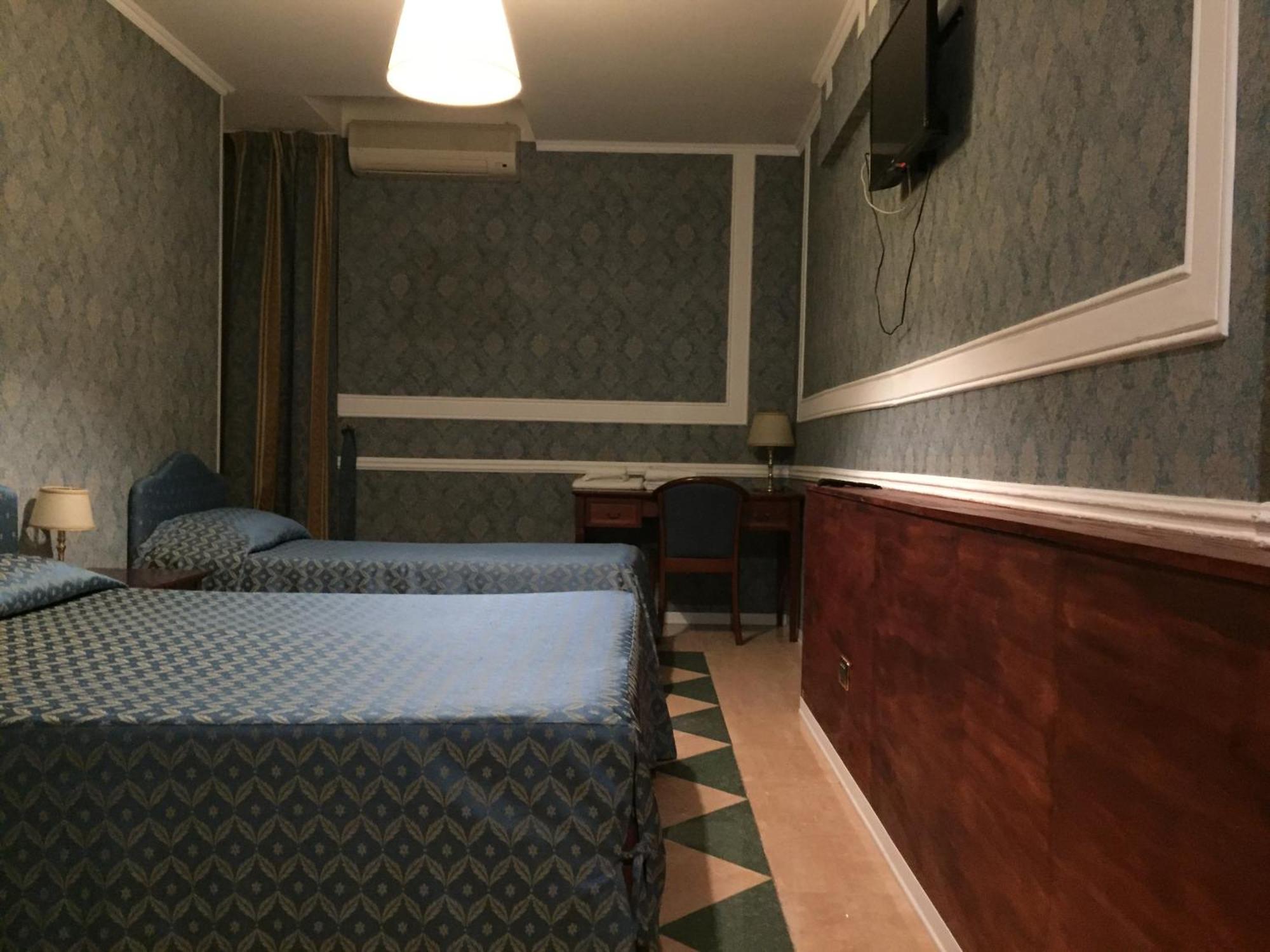 Hotel Excelsior Cosenza Dış mekan fotoğraf