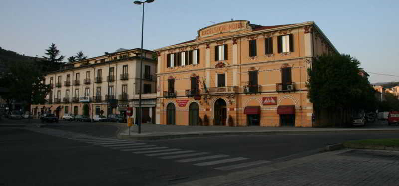 Hotel Excelsior Cosenza Dış mekan fotoğraf